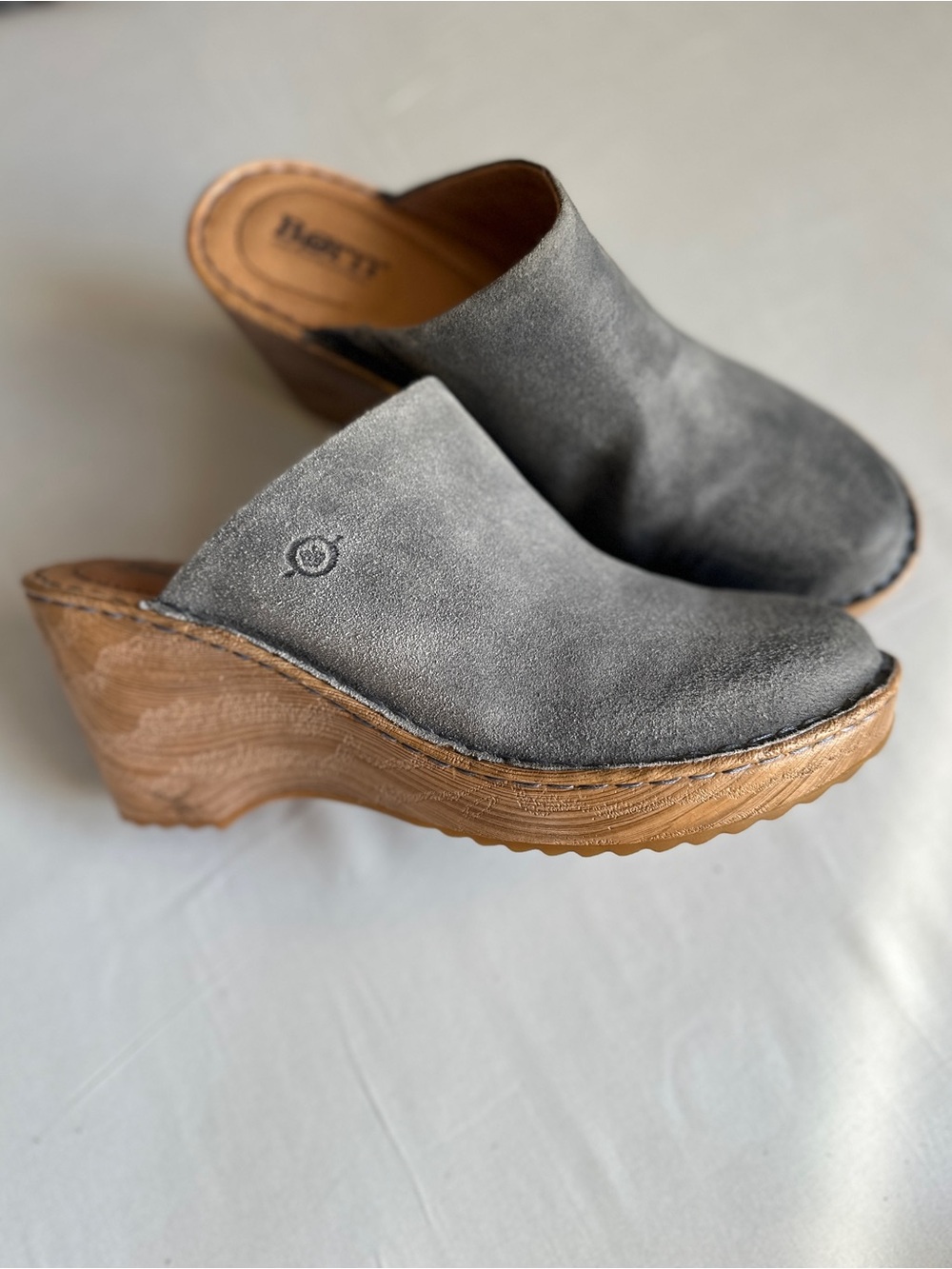Børn Natalie Distressed Steel Blue Suede Wedge Clogs Mules Size 9